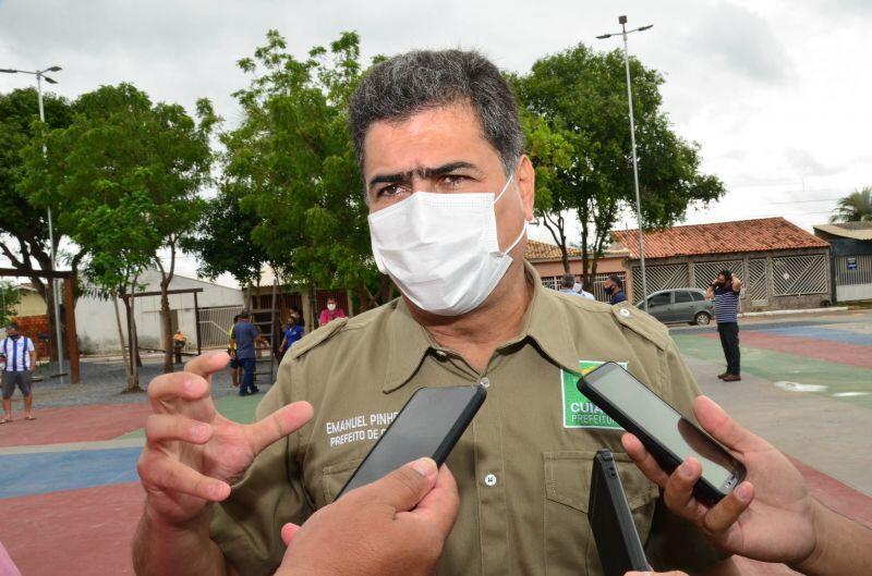 Ministério da Saúde muda orientação e pede que municípios garantam 2ª dose de vacinas; Emanuel lembra 'Cuiabá sempre preservou 2 dose'  2021 04 28 09:03:58